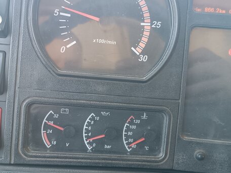 2017 Shacman (Shaanxi) F3000, белый, 3100000 рублей, вид 5