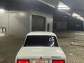 2002 Lada (ВАЗ) 2107, белый, 210000 рублей - вид 5