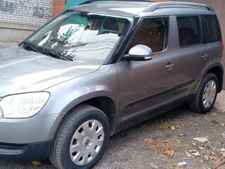 2012 Skoda Yeti I, серый, 989990 рублей, вид 1