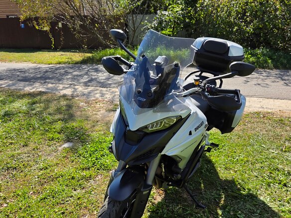 2022 Ducati Multistrada V4, белый, 2000000 рублей - вид 1