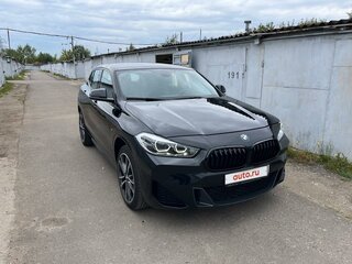 2020 BMW X2 xDrive20i I (F39), чёрный, 4000000 рублей, вид 1