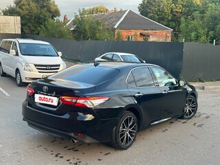 2019 Toyota Camry VIII (XV70), чёрный, 2600000 рублей, вид 4