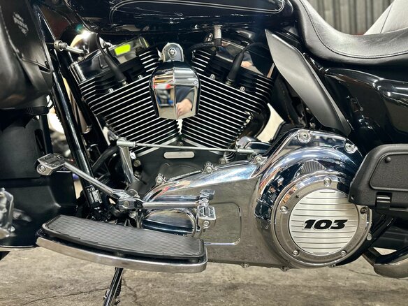 2012 Harley-Davidson Electra Glide, чёрный, 1130000 рублей - вид 33