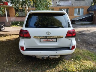 2011 Toyota Land Cruiser 200 Series, белый, 2550000 рублей, вид 4