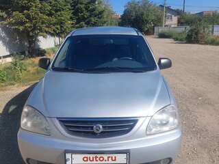 2006 Kia Carens I (RS) Рестайлинг, серебристый, 440000 рублей, вид 2