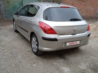 2008 Peugeot 308 I, серебристый, 750000 рублей, вид 3