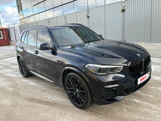 2021 BMW X5 40i IV (G05/G18), чёрный, 8190000 рублей, вид 3
