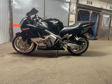 2001 Honda CBR 600F, чёрный, 375000 рублей, вид 1