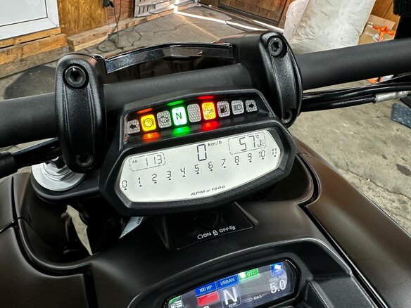 2014 Ducati Diavel, чёрный, 1250000 рублей - вид 34