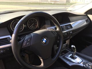 2009 BMW 5 серии 520i V (E60/E61) Рестайлинг, синий, 1650000 рублей, вид 5