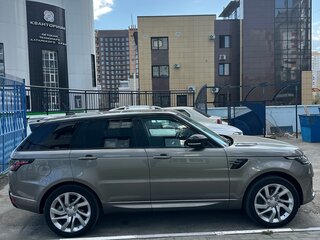 2019 Land Rover Range Rover Sport II Рестайлинг, серебристый, 6500000 рублей, вид 4