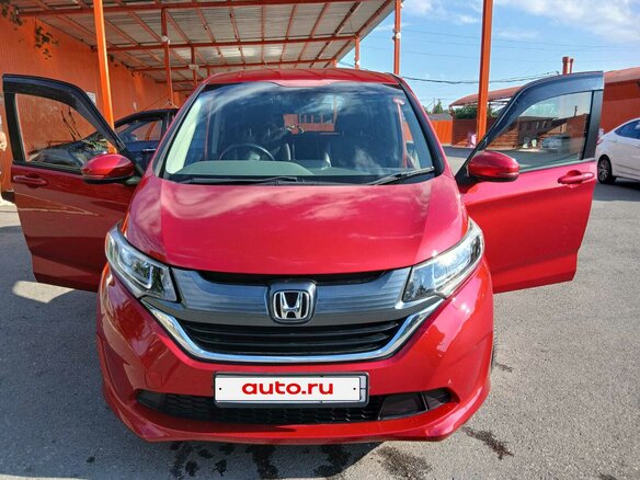 2019 Honda Freed II Рестайлинг, красный, 1800000 рублей - вид 11