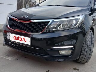 2016 Kia Rio III Рестайлинг, чёрный, 790000 рублей, вид 3