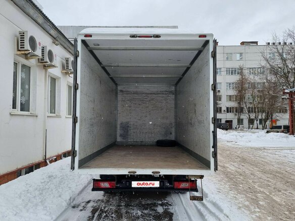 2019 Ford Transit, белый, 2500000 рублей - вид 2