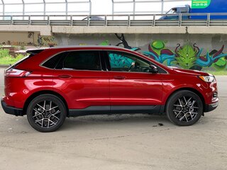 2022 Ford Edge II Рестайлинг, красный, 2999999 рублей, вид 5