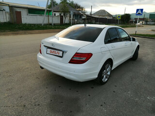 2013 Mercedes-Benz C-Класс 180 III (W204) Рестайлинг, белый, 700000 рублей, вид 4