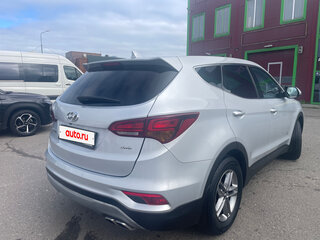 2017 Hyundai Santa Fe III Рестайлинг, серебристый, 1950000 рублей, вид 2