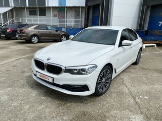 2017 BMW 5 серии 520d xDrive VII (G30/G31/G38), белый, 3200000 рублей, вид 1