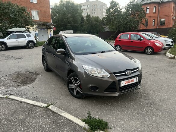 2011 Ford Focus III, серый, 570000 рублей - вид 1