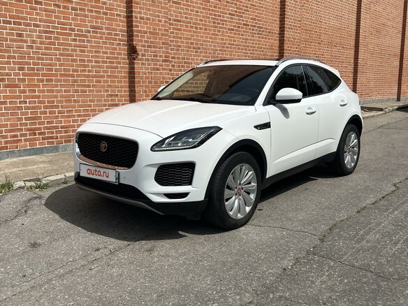 2018 Jaguar E-Pace I, белый, 3300000 рублей