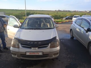 2002 Nissan Tino, серебристый, 260000 рублей, вид 1