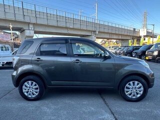 2015 Toyota Rush I, коричневый, 975000 рублей, вид 5