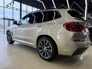 2021 BMW X3 30d xDrive III (G01), золотистый, 6200000 рублей, вид 4