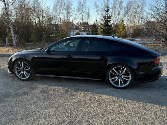 2015 Audi A7 I (4G) Рестайлинг, чёрный, 3900000 рублей - вид 5