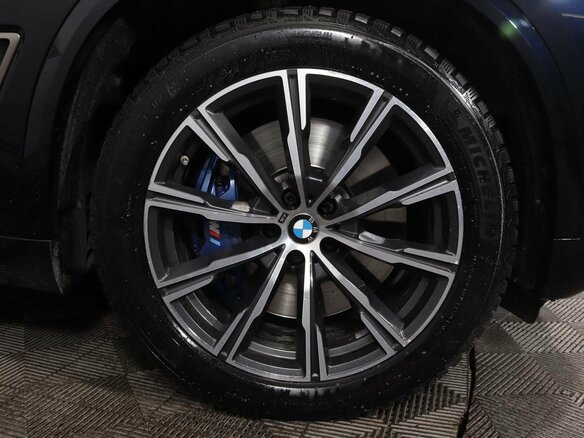 2019 BMW X5 M50d IV (G05/G18), чёрный - вид 13