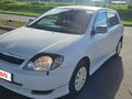 2001 Toyota Allex I, белый, 610000 рублей - вид 1