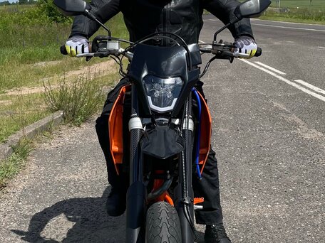 2003 KTM 640 LC4 Supermoto, чёрный, 272000 рублей, вид 3