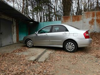 2005 Kia Cerato I, серебристый, 350000 рублей, вид 4