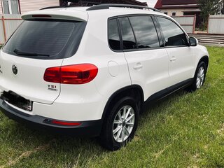 2015 Volkswagen Tiguan I Рестайлинг, белый, 1329000 рублей, вид 4
