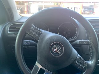 2010 Volkswagen Golf VI, чёрный, 650000 рублей, вид 4