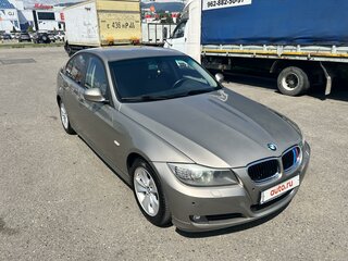 2011 BMW 3 серии 318i V (E90/E91/E92/E93) Рестайлинг, серый, 1075000 рублей, вид 5