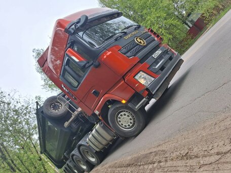 2023 Shacman (Shaanxi) X3000, красный, 6150000 рублей, вид 1