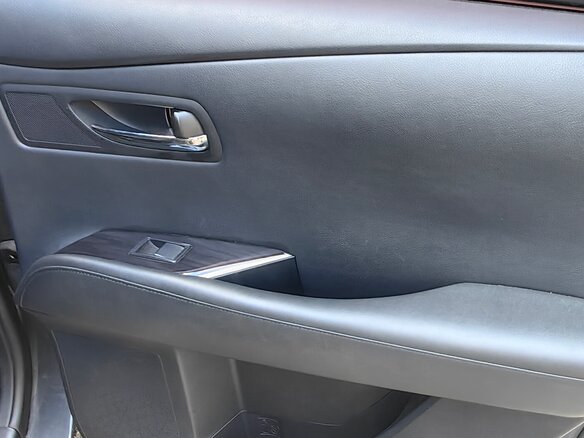 2011 Lexus RX 270 III, серый, 1700000 рублей - вид 5