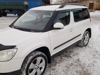 2010 Skoda Yeti I, белый, 650000 рублей, вид 4