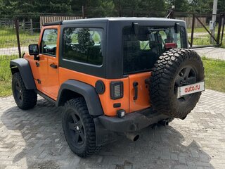 2012 Jeep Wrangler III (JK), оранжевый, 3100000 рублей, вид 2