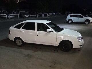 2011 Lada (ВАЗ) Priora I, белый, 335900 рублей, вид 2