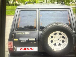 1997 Nissan Patrol IV (Y60), чёрный, 800000 рублей, вид 1