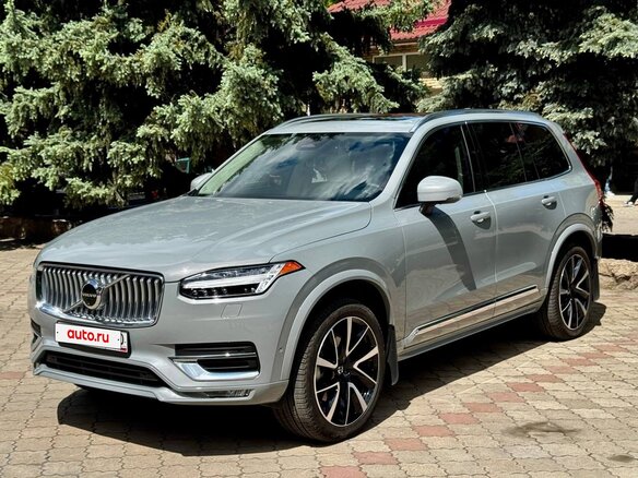 2023 Volvo XC90 II Рестайлинг 1, серый, 8300000 рублей - вид 2