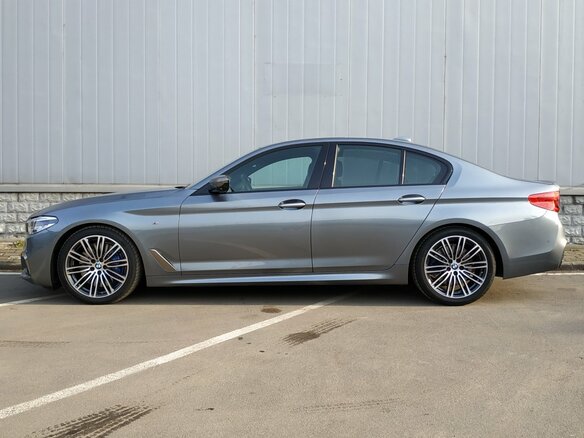 2018 BMW 5 серии M550d xDrive VII (G30/G31/G38), серый - вид 5