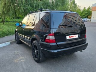 1999 Mercedes-Benz M-Класс 320 I (W163), чёрный, 1265000 рублей, вид 3