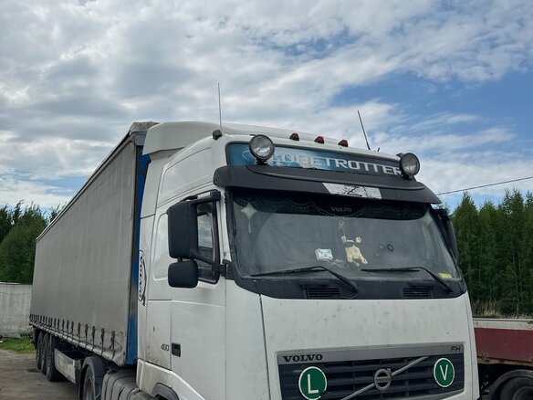 2011 Volvo FH, белый, 3150000 рублей - вид 1