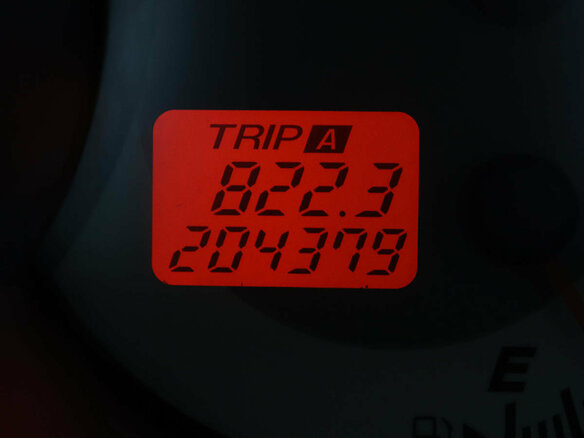 2008 Mazda 3 I (BK) Рестайлинг, золотистый - вид 10