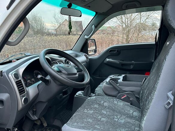 2013 Kia Bongo, белый, 1450000 рублей - вид 5
