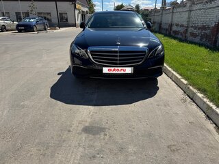 2016 Mercedes-Benz E-Класс 200 V (W213, S213, C238), чёрный, 2800000 рублей, вид 1