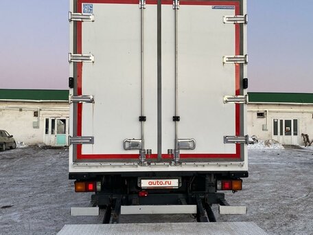 2017 Fuso (Mitsubishi) Canter, белый, 4500000 рублей, вид 4
