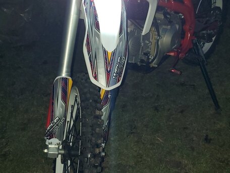 2021 Wels CRF 140, красный, 90000 рублей, вид 4
